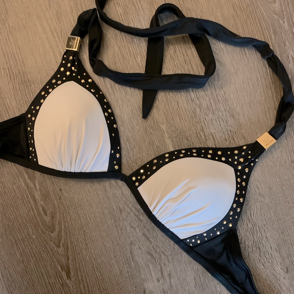 Victoria’s Secret halter top bikini